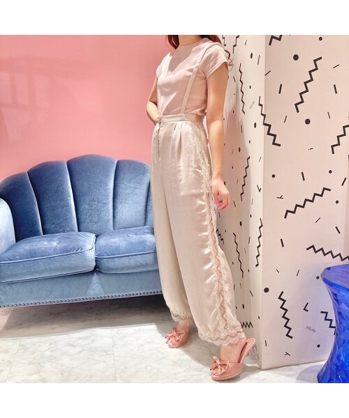 lilLilly（リルリリー）の「サテンレースパンツ（）」 - WEAR 