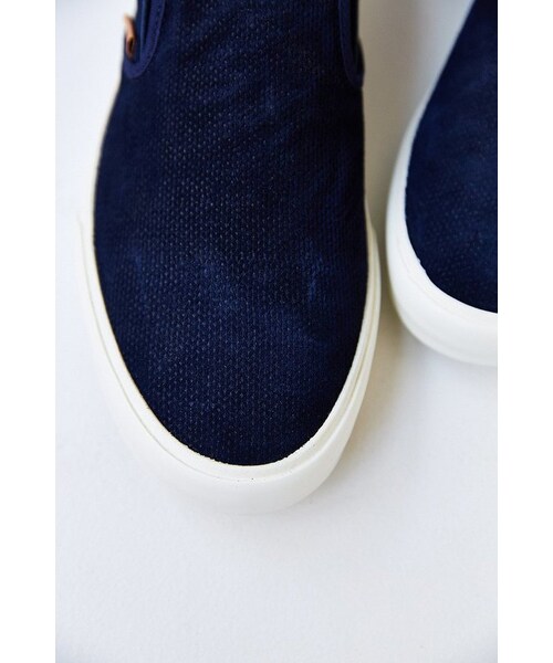 VANS（バンズ）の「Vans California Classic Knit Suede Slip-On Sneaker（その他シューズ・メンズ・NEUTRAL/NAVY・12/7/8/8.5/9/9.5/10/10.5/11/11.5/13）」の5枚目の写真
