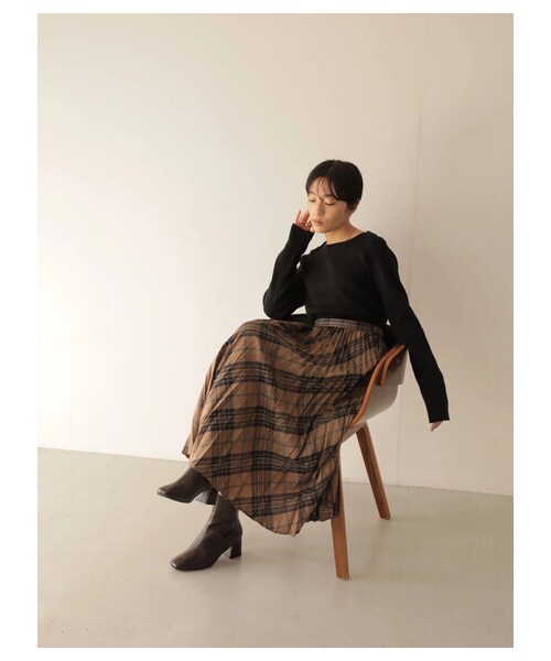 AMERICAN HOLIC（アメリカンホリック）の「≪USED≫ボートネックリブ違いニットプルオーバー（トップス・アイボリー/ブラック・M/L）」の19枚目の写真