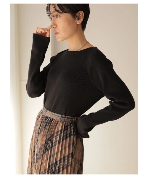 AMERICAN HOLIC（アメリカンホリック）の「≪USED≫ボートネックリブ違いニットプルオーバー（トップス・アイボリー/ブラック・M/L）」の16枚目の写真