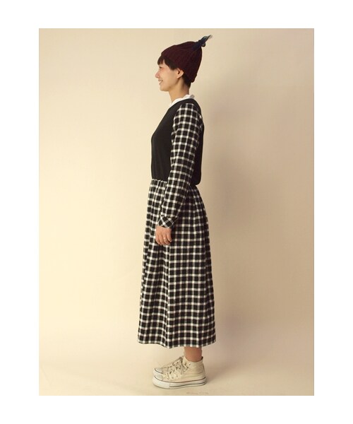 w closet(ダブルクローゼット)の「チェック柄切替ロングワンピース(ワンピース/ドレス・レディース・オフホワイト×ブラック/レッド/グリーン・FREE)」の5枚目の写真