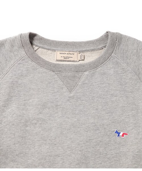 Maison Kitsune(メゾンキツネ)の「TRICOLOR PATCH SWEAT(トップス・メンズ・ブラック/グレー・S/M)」の5枚目の写真