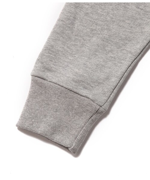 Maison Kitsune(メゾンキツネ)の「TRICOLOR PATCH SWEAT(トップス・メンズ・ブラック/グレー・S/M)」の7枚目の写真