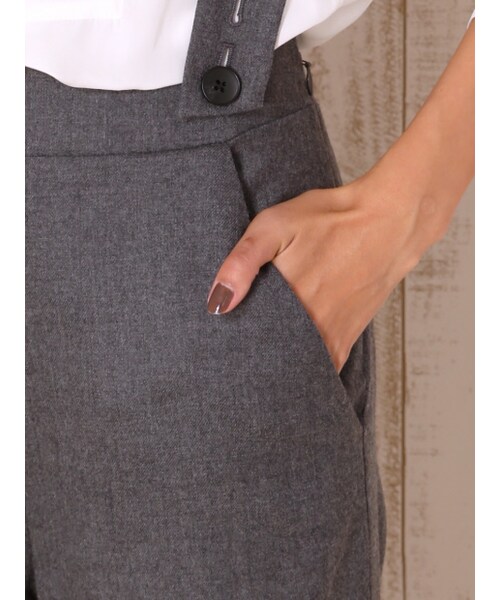 qualite（カリテ）の「ワイドサスペンダーパンツ（パンツ・レディース・グレー/ブラック・1/2）」の8枚目の写真