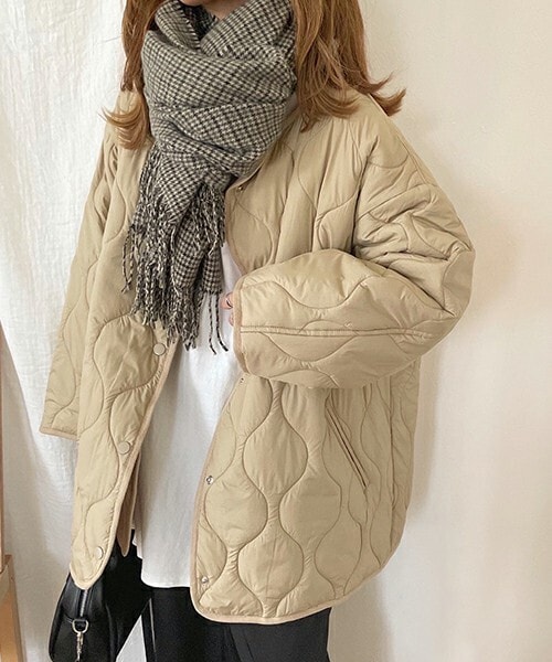 chocomee(チョコミー)の「キルティングコート(その他アウター・レディース・ホワイト/ベージュ・FREE)」の2枚目の写真
