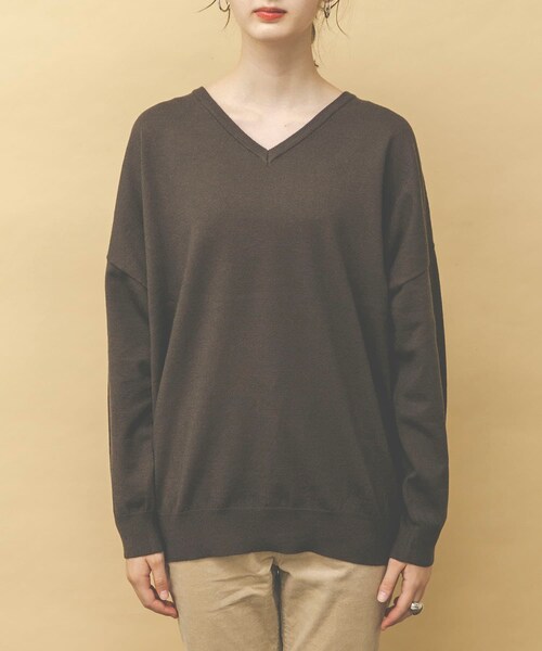 UR Lab.（アーバンリサーチラボ）の「UR Lab. モチモチドルマンVネック