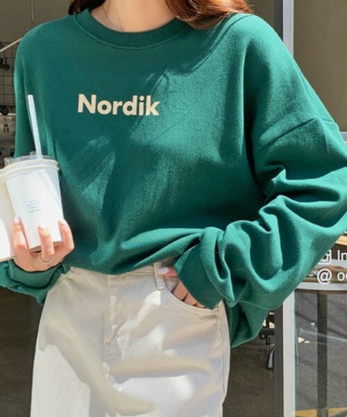 DHOLIC STYLE（ディーホリックスタイル）の「[ontheriver] Nordikルーズスウェット（スウェット・レディース・グレー/グリーン・ONESIZE）」の2枚目の写真