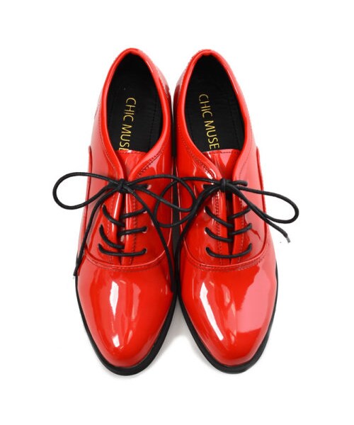 Re:EDIT（リエディ）の「鈴木えみ着用 Sweet掲載 CHICMUSEエナメルローヒールレースアップパンプス（シューズ・レディース・ブラック/ホワイト/ベージュ/レッド/グリーン/ネイビー・S/M/L/LL）」の6枚目の写真