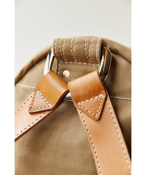 YUKETEN（ユケテン）の「Yuketen Canvas Triangle Backpack