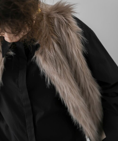 ADAWAS(アダワズ)の「ADAWAS ECO FUR GILET(その他・レディース・SAND/BROWN・FREE)」の5枚目の写真