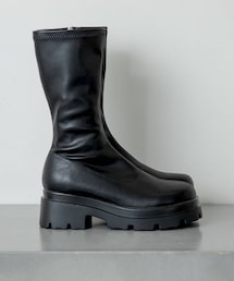 RASVOA 厚底レースアップロングブーツ RASVOA（ラスボア）の「厚底レースアップロングブーツ（ブーツ）」 - WEAR