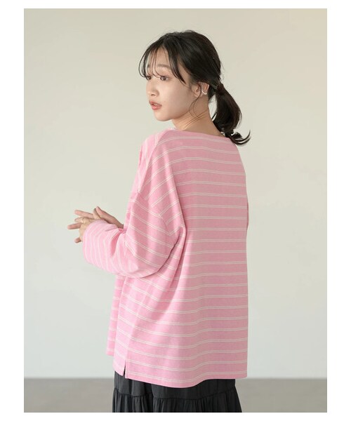 earth music&ecology（アースミュージックアンドエコロジー）の「ECORICHダブルボーダープルオーバー（トップス・オフホワイト/ブラック/ピンク/キャメル/グリーン・F）」の20枚目の写真