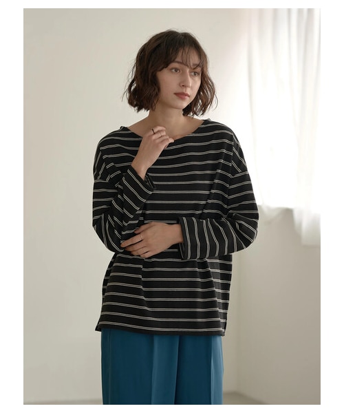 earth music&ecology（アースミュージックアンドエコロジー）の「ECORICHダブルボーダープルオーバー（トップス・オフホワイト/ブラック/ピンク/キャメル/グリーン・F）」の13枚目の写真