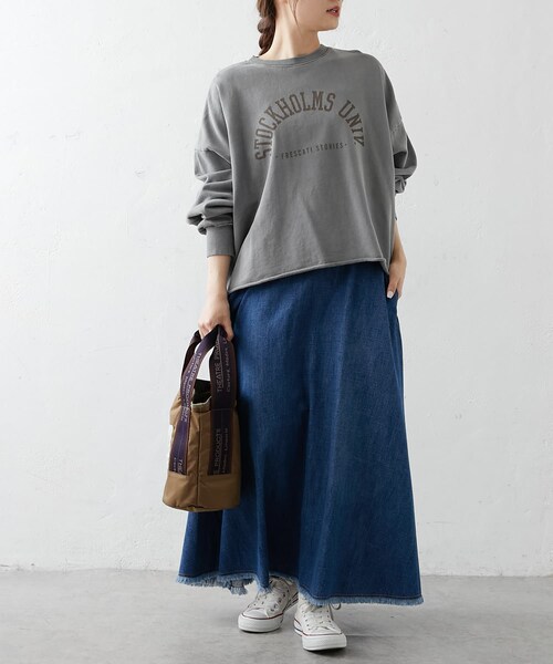 PUAL CE CIN(ピュアルセシン)の「ピグメント裏毛ショート丈プルオーバー(Tシャツ/カットソー・レディース・ベージュ/レッド系その他/グレー/グリーン/チャコールグレー・FREE)」の3枚目の写真