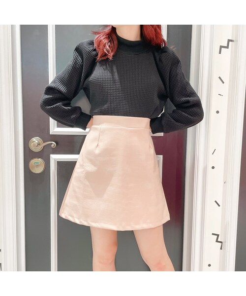 lilLilly（リルリリー）の「レザークロコミニスカート（スカート・レディース・PINK(S)/PINK(M)/BLACK(S)/BLACK(M)）」の3枚目の写真