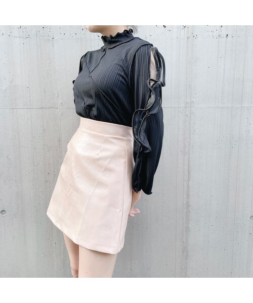 lilLilly（リルリリー）の「レザークロコミニスカート（スカート・レディース・PINK(S)/PINK(M)/BLACK(S)/BLACK(M)）」の8枚目の写真