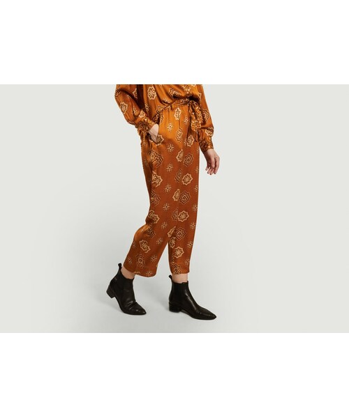SWILDENS（スウィルデンズ）の「Pantalon droit motif bandana Eliot（その他・Camel・34/36/38/40）」の2枚目の写真