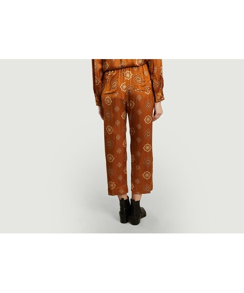 SWILDENS（スウィルデンズ）の「Pantalon droit motif bandana Eliot（その他・Camel・34/36/38/40）」の3枚目の写真