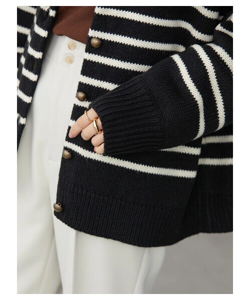 AMERICAN HOLIC（アメリカンホリック）の「2WAYボーダーニットカーディガン（トップス・ボーダーアイボリー/ボーダーネイビー/ボーダーブラック・F）」の5枚目の写真