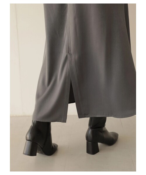 AMERICAN HOLIC(アメリカンホリック)の「マーメイドラインスカート(スカート・チャコールグレー/モカ・S/M/L)」の3枚目の写真