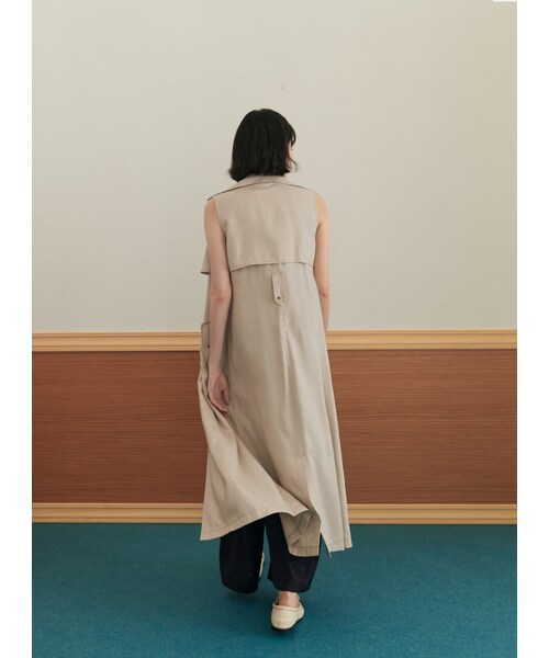 Marjorie（マージョリー）の「19號大道，造型手袖綁帶風衣背心（ジャケット/アウター・レディース・灰・F）」の6枚目の写真