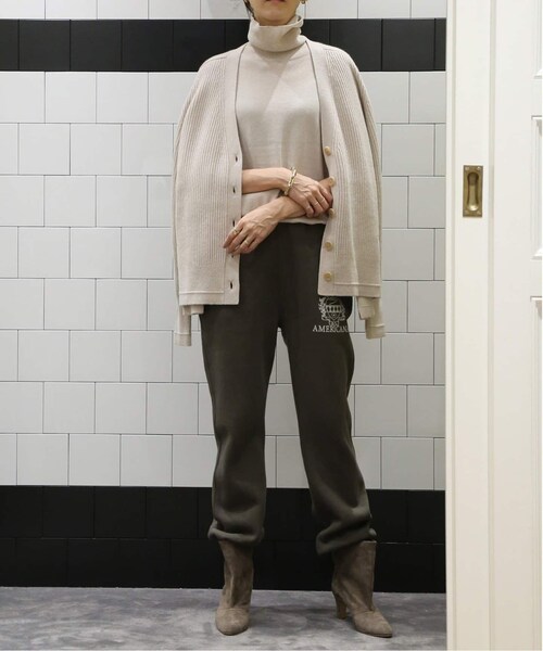 MUSE de Deuxieme classe(ミューズデドゥーズィエムクラス)の「【NEBULONI E./ネブロー二】 スエードショートブーツ(その他・ベージュ/35/36/37/38/39)」の4枚目の写真