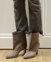 【NEBULONI E./ネブロー二】 スエードショートブーツ