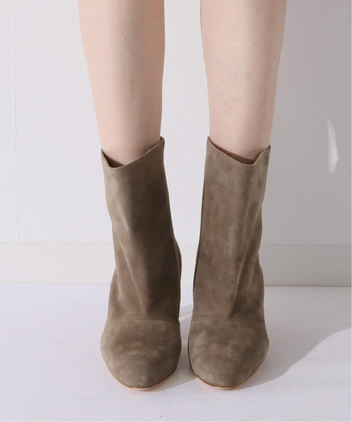 MUSE de Deuxieme classe(ミューズデドゥーズィエムクラス)の「【NEBULONI E./ネブロー二】 スエードショートブーツ(その他・ベージュ/35/36/37/38/39)」の17枚目の写真