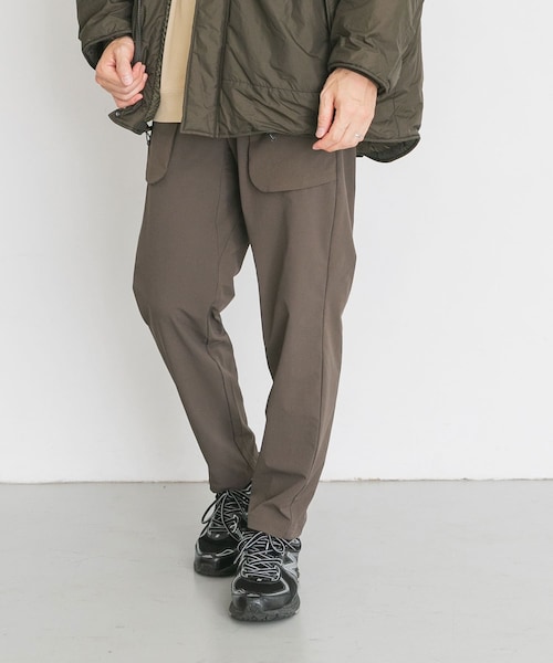 EKAL(エカル)の「EKAL アクティブストレッチジャーニーパンツ(その他・メンズ・スミクロ/フォリッジ/ブラウン・S/M/L)」の2枚目の写真