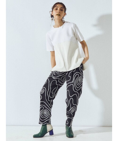 【2025年】エレガントファッションを上品に着 UN3D.（アンスリード）の「SWIRL PATTERN WEAR - PT（パンツ）」 パンツ