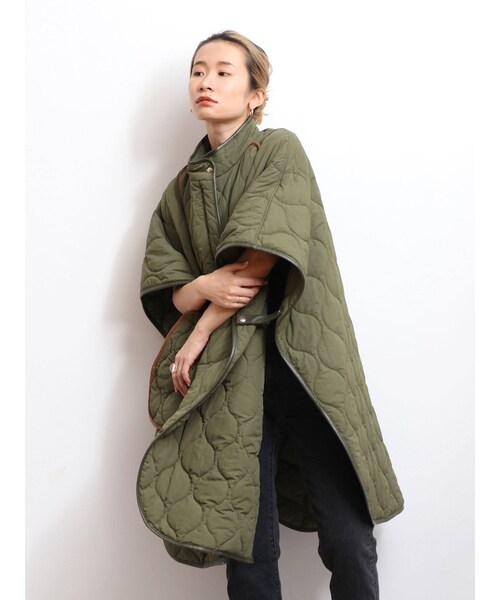 Ungrid キルティングリバーシブルポンチョ 新品未使用タグ付き Ungrid（アングリッド）の「キルティングリバーシブルポンチョ（その他