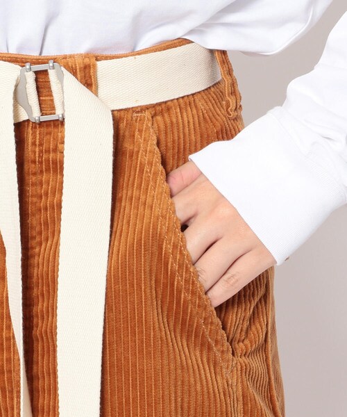 DROIT BELLO（ドロイトベロ）の「DROIT BELLO(ドロイトベロ) ベルト付きコーデュロイパンツ ★（パンツ・CHARCOL/CAMEL・XS/S/M）」の5枚目の写真