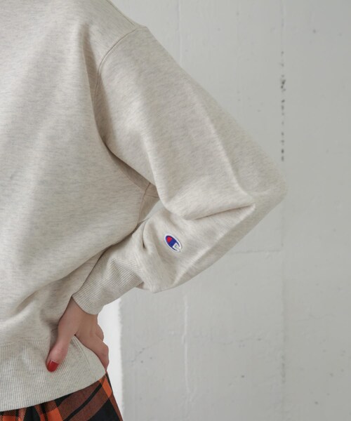 Champion(チャンピオン)の「【別注】Champion×DOORS Cotton French Terry Pullover(その他・レディース・オータムレンガ/オートミール/グレー・M)」の4枚目の写真