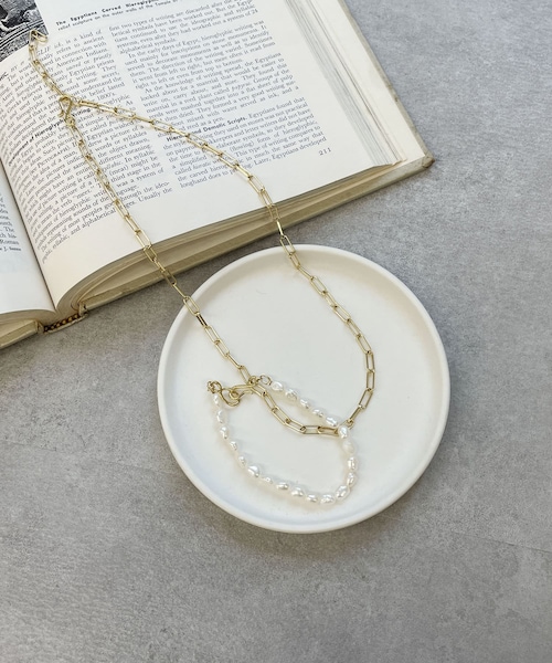 CAPRICIEUX LE'MAGE(カプリシューレマージュ)の「【GOLDY/ゴールディ】マルチWAYパールチェーンネックレス(リング・ゴールド/シルバー・F)」の2枚目の写真
