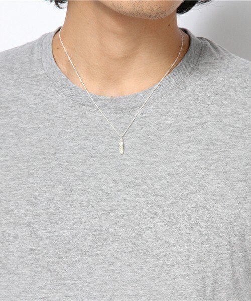 FREDY&GLOSTER（フレディアンドグロスター）の「DK made スニーカーネックレス（ネックレス・メンズ・シルバー/ゴールド・FREE）」の7枚目の写真