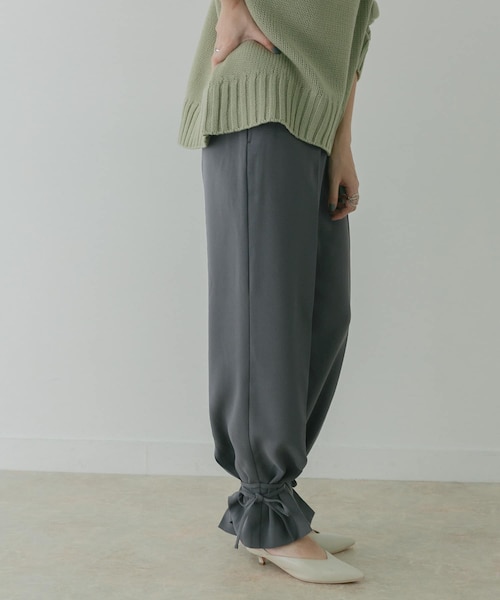 KBF+（ケービーエフプラス）の「KBF+ スソシボリパンツ∴（その他・レディース・L.BEIGE/DEEP PINK/CHARCOAL・36/38）」の19枚目の写真