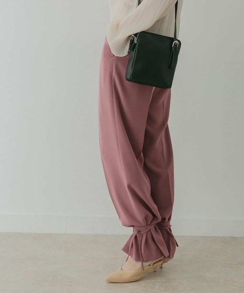 KBF+（ケービーエフプラス）の「KBF+ スソシボリパンツ∴（その他・レディース・L.BEIGE/DEEP PINK/CHARCOAL・36/38）」の8枚目の写真