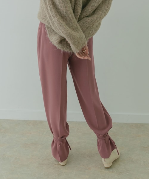 KBF+（ケービーエフプラス）の「KBF+ スソシボリパンツ∴（その他・レディース・L.BEIGE/DEEP PINK/CHARCOAL・36/38）」の5枚目の写真