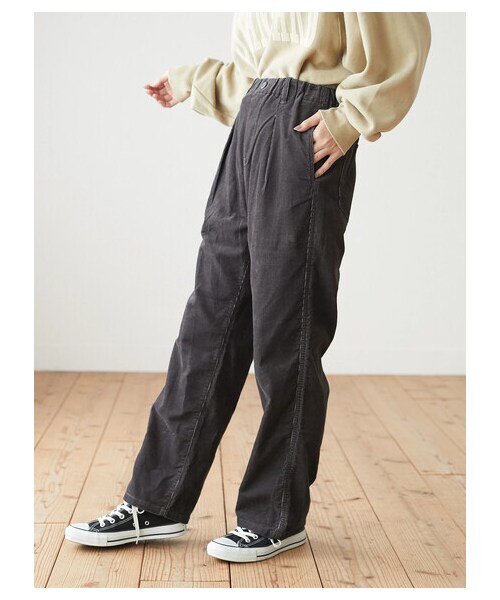 Green　Parks（グリーンパークス）の「コーデュロイイージーパンツ（パンツ・ライトグレー/チャコールグレー/サックスブルー/エクリュ・F）」の2枚目の写真