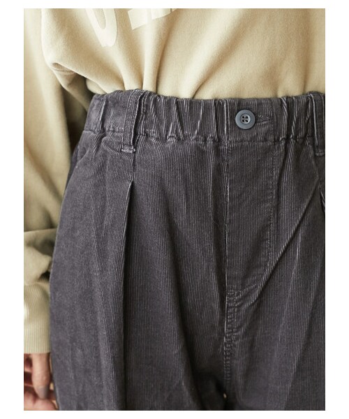 Green　Parks（グリーンパークス）の「コーデュロイイージーパンツ（パンツ・ライトグレー/チャコールグレー/サックスブルー/エクリュ・F）」の6枚目の写真