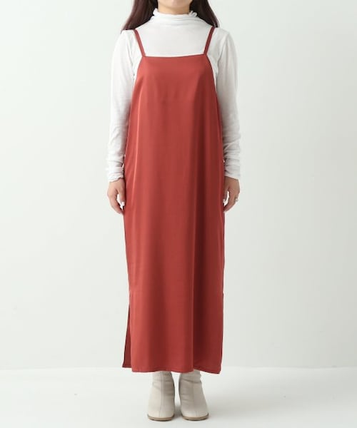 ENsMOL.（エンスモール）の「サテンキャミワンピース（ワンピース/ドレス・レディース・黒/テラコッタ・S/XS）」の15枚目の写真