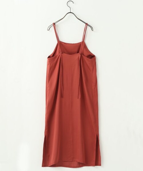 ENsMOL.（エンスモール）の「サテンキャミワンピース（ワンピース/ドレス・レディース・黒/テラコッタ・S/XS）」の8枚目の写真