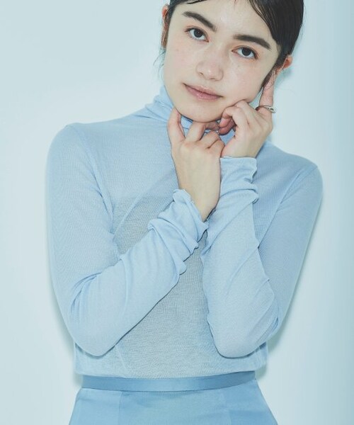 ENsMOL.（エンスモール）の「シアーハイネックプルオーバー（トップス・レディース・黒/サックス/オフ白・FREE）」の4枚目の写真