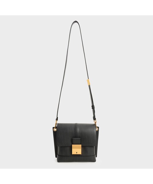 CHARLES & KEITH ダブルハンドル ミニダッフルバッグ 【再入荷