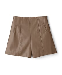 GRL（グレイル）の「センターラインレザーショートパンツ（その他パンツ）」