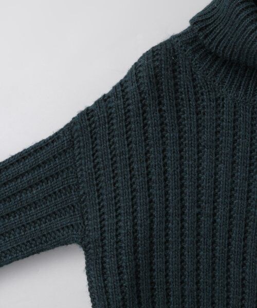 JEANASIS（ジーナシス）の「シャツコンビオフタートルプルオーバー（トップス・レディース・アイボリー/ブラック/グレー/ダークグリーン・FREE）」の8枚目の写真