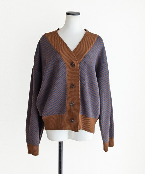 Marient(マリエント)の「ヘリンボーンニットカーデ(カーディガン/ボレロ・レディース・ブラウン/ブラック・FREE)」の1枚目の写真