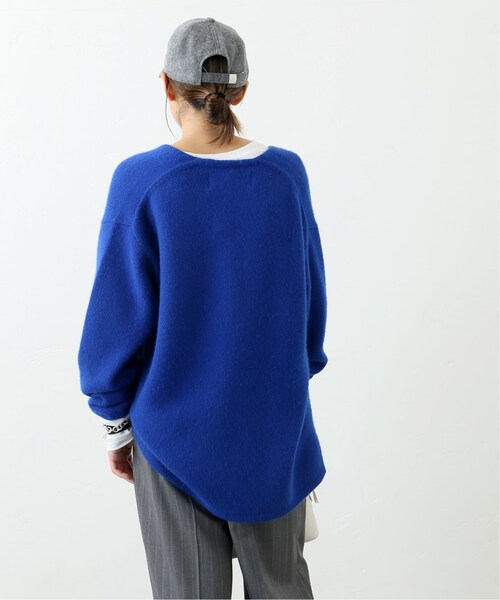 AP STUDIO(エーピーストゥディオ)の「《予約》 Four time cashmere Vネックセーター(トップス・グレー/(006)/フリー/在庫あり)」の15枚目の写真