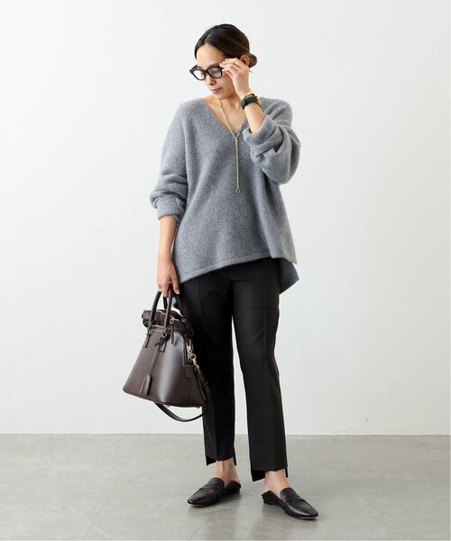 AP STUDIO(エーピーストゥディオ)の「《予約》 Four time cashmere Vネックセーター(トップス・グレー/(006)/フリー/在庫あり)」の7枚目の写真