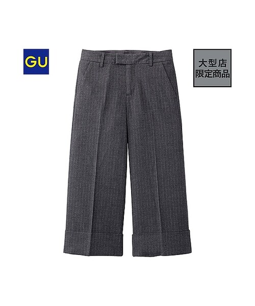GU（ジーユー）の「（GU）ワイドクロップドパンツＡ（WOMEN ⁄ クロップドパンツ・ショートパンツ・レディース・NAVY/GRAY・M/S/L/XL）」の2枚目の写真